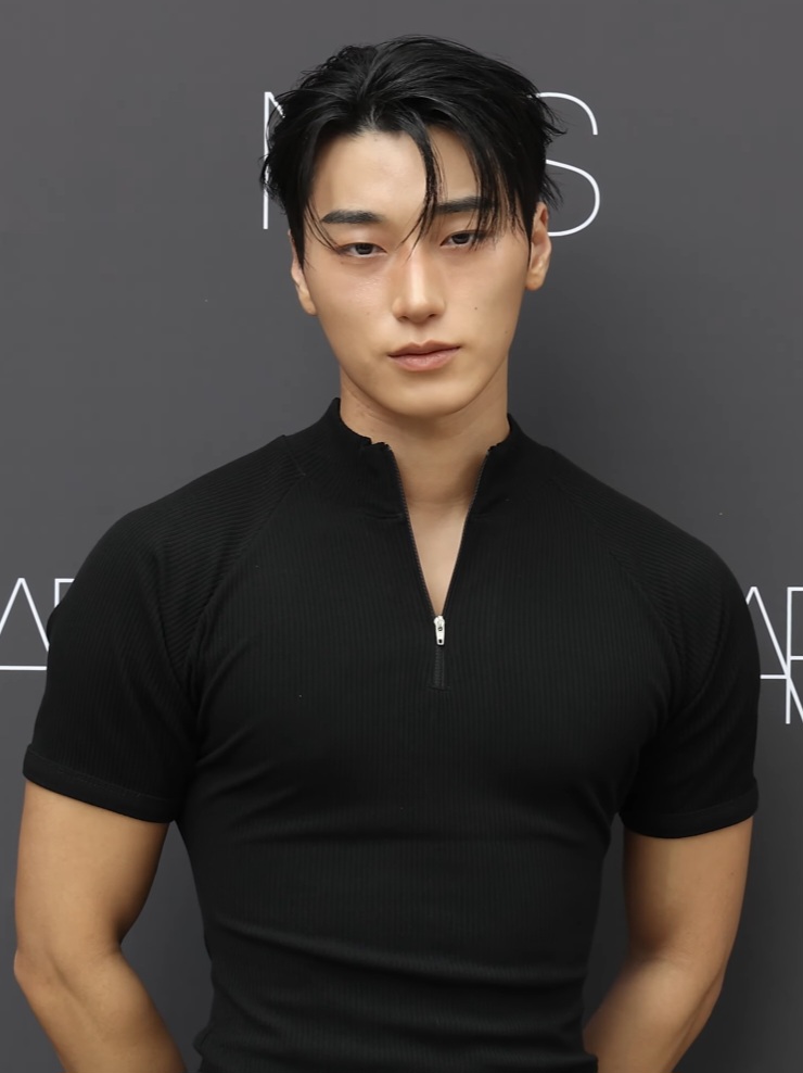 Choi San's bulk-up secret