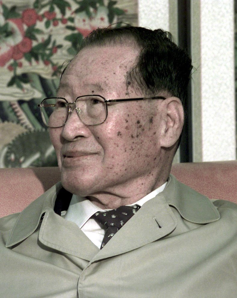 Chung Ju-yung — Hyundai Built with Bare Hands